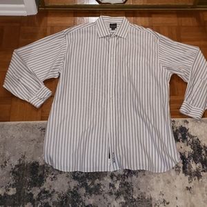 JoS Bank long sleeve button down, 17 1/2 36